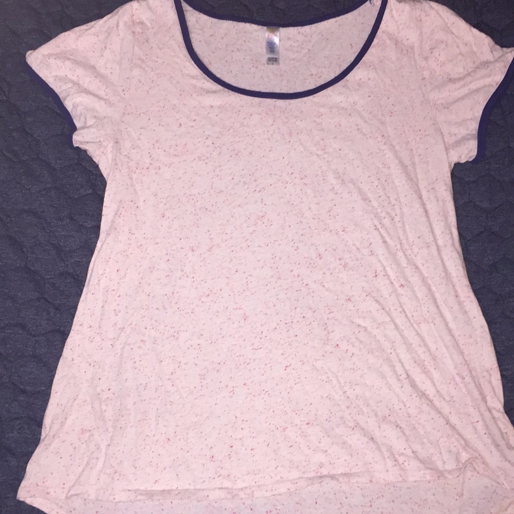 Lularoe pink t-shirt